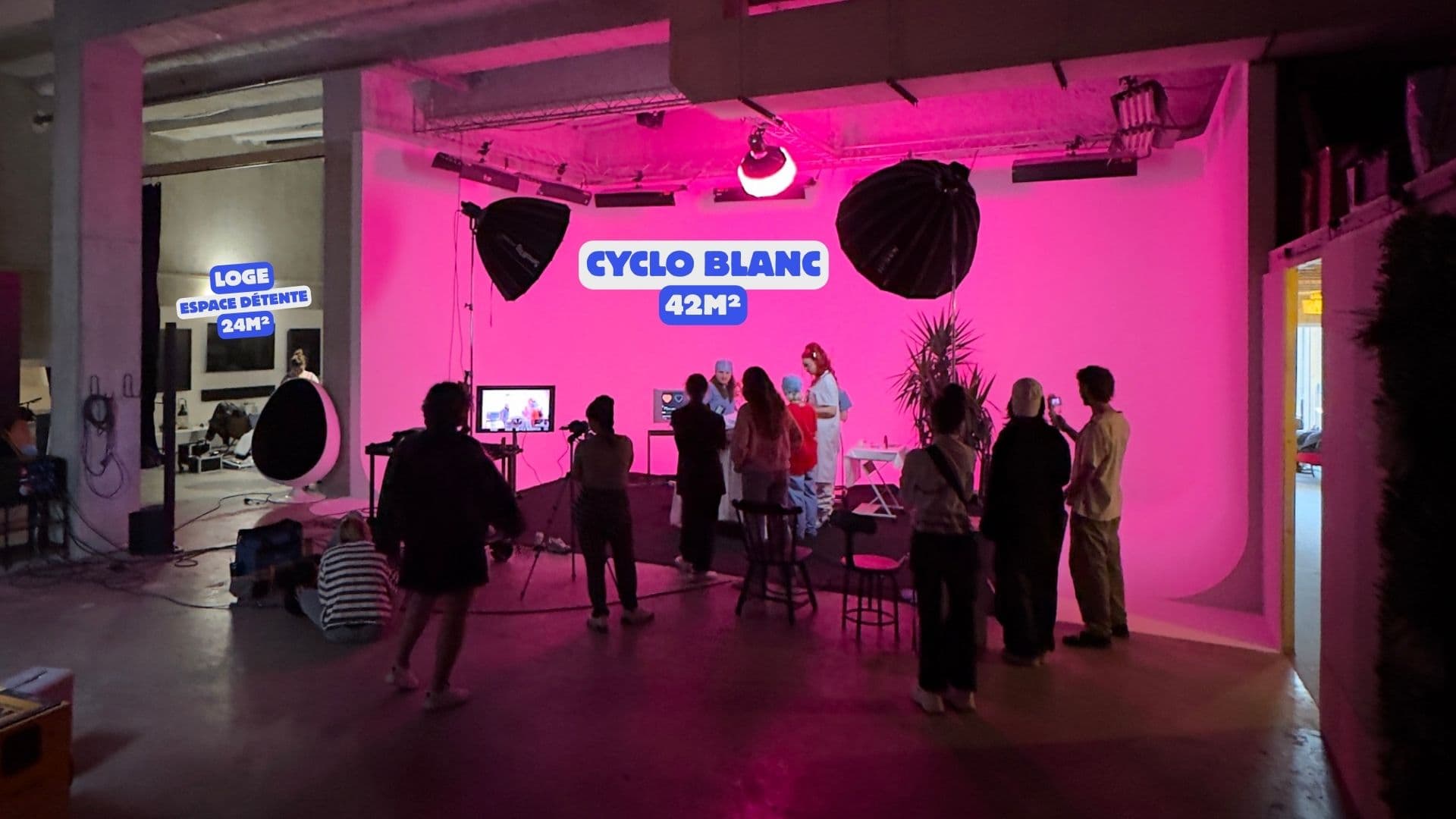 Vue panoramique du Studio MAE Bordeaux